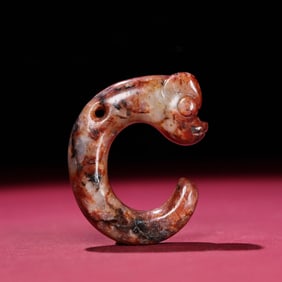 A Chinese Carved Jade Dragon Pendant