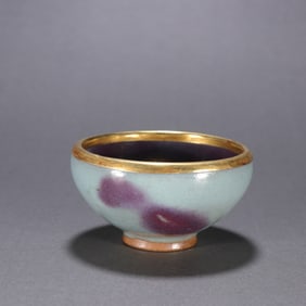 A Chinese Jun-Type Flambé Glazed Porcelain Bowl with Gold Inlaid