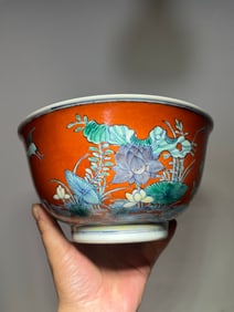 A Chinese Red and Green Glazed Porcelain Bowl