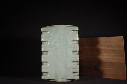 A Chinese Guan-Type Glazed Porcelain Cong Vase