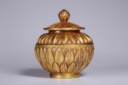 A Chinese Gold Reliquary Jar with Lid