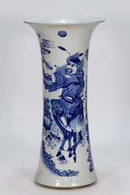 A Chinese Blue and White Porcelain Vase