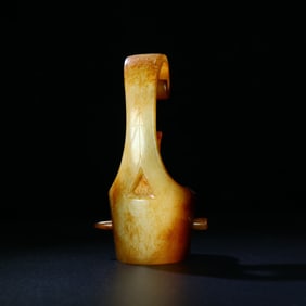 A Chinese Carved Jade Hair Pin