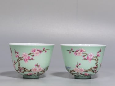 A Pair of Chinese Light-Green Ground Enamel Glazed Porcelain Cups