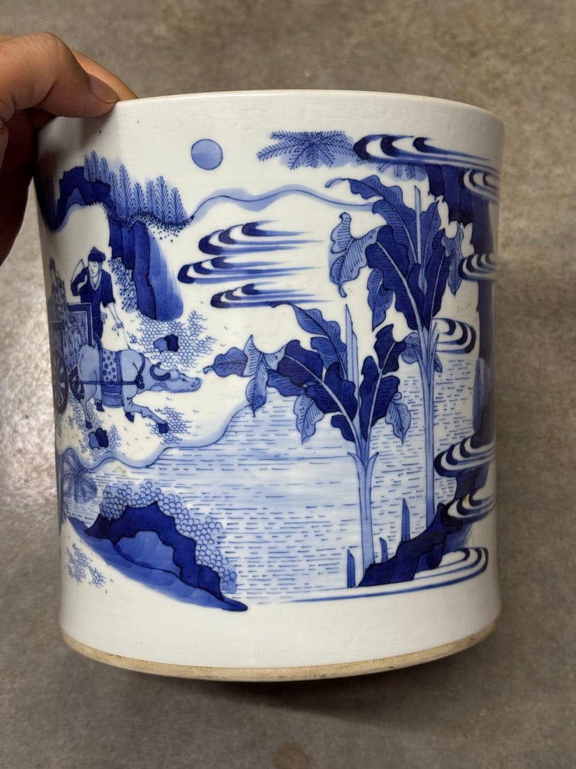 A Chinese Blue and White Porcelain Brush Pot (1 of 9)