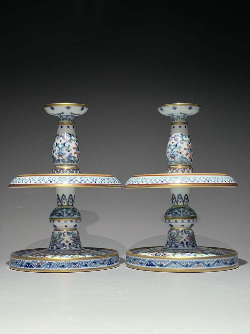 A Pair of Chinese Dou-Cai Glazed Porcelain Candle Stands: Ht. 17.5cm, Diam. 12cm