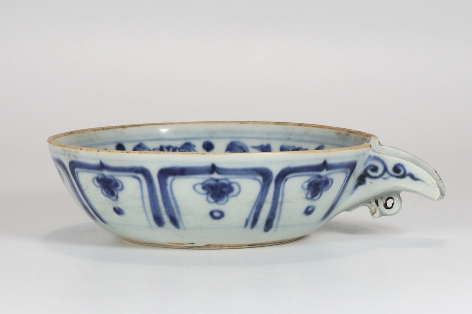 A Chinese Blue and White Porcelain Brush Washer (1 of 8)
