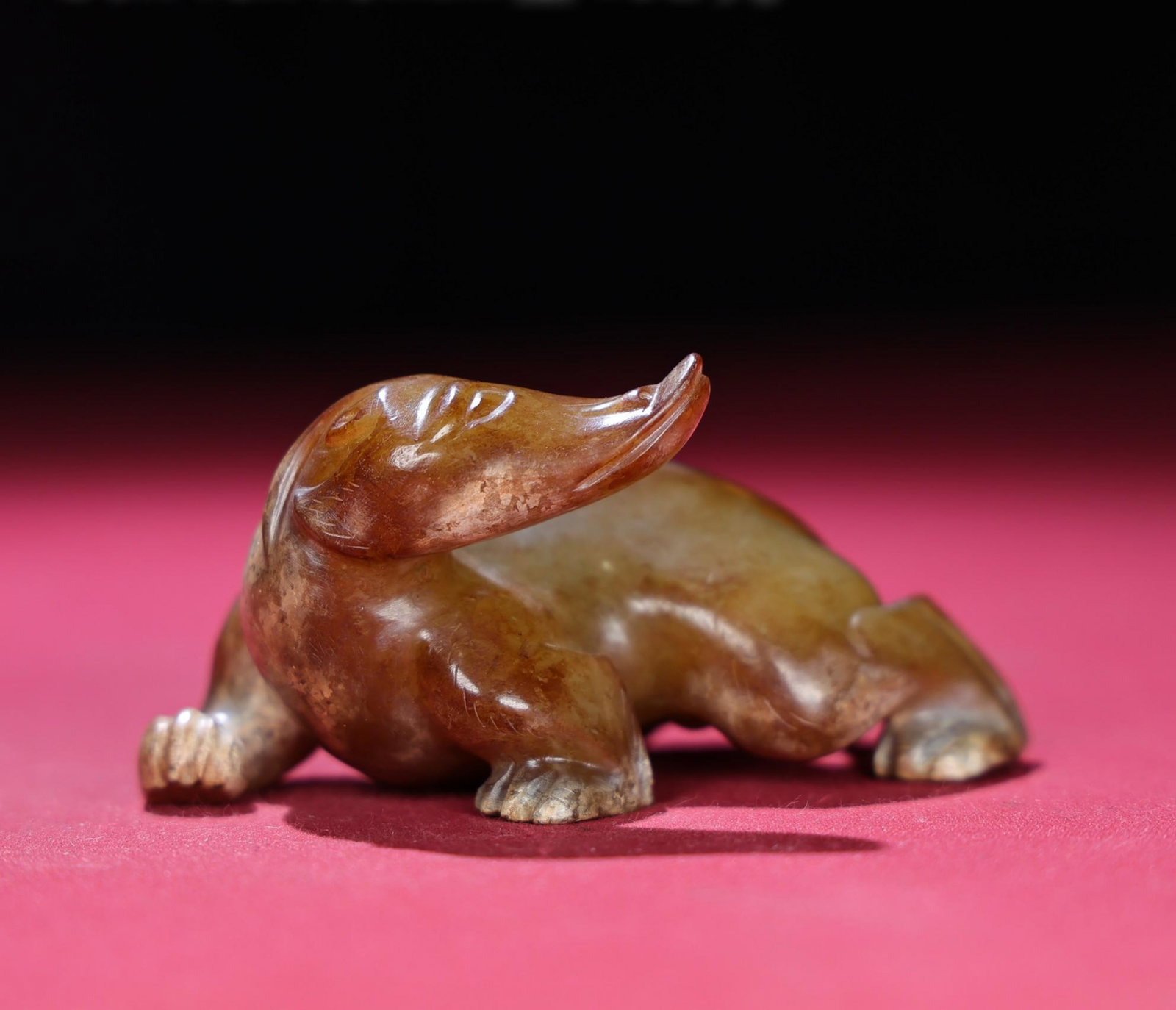 A Chinese Carved Jade Platypus Statuette: Lg. 8cm, Wd. 4.3cm, Th. 4cm, Wt. 132g