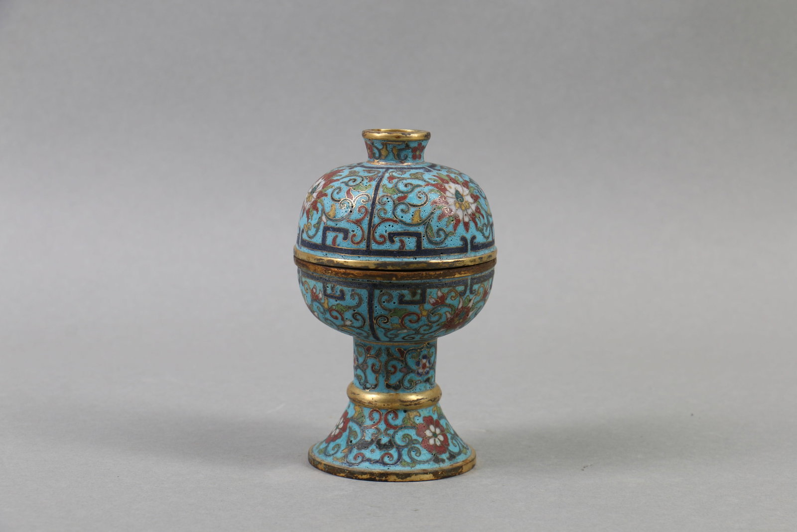 A Chinese Cloisonné Decoration: Overall Ht. 11.3cm, Diam. 6.8cm