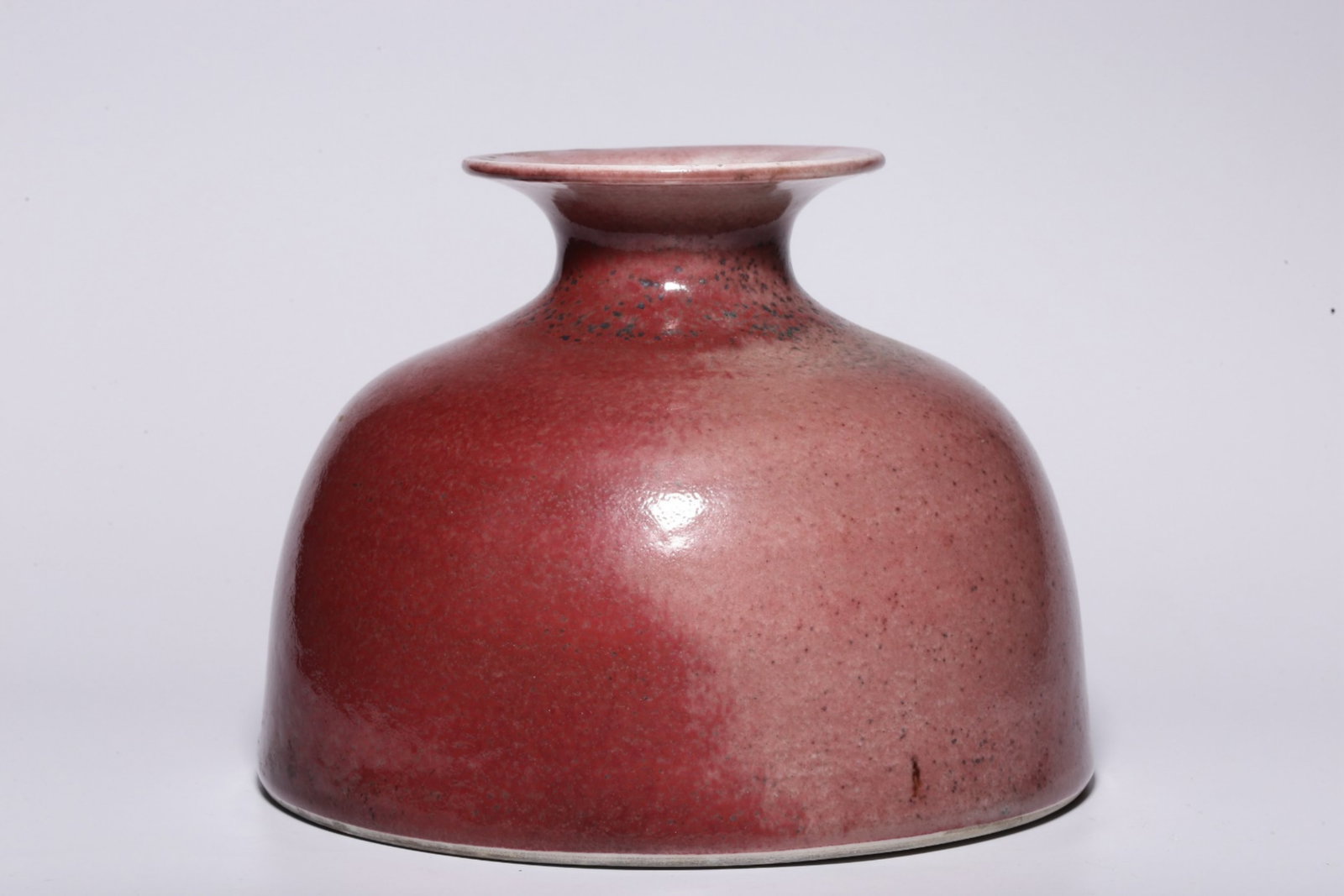 A Chinese Bloom Peach Glazed Porcelain Vase: Ht. 15cm, Diam. 20cm, Wt. 1691g
