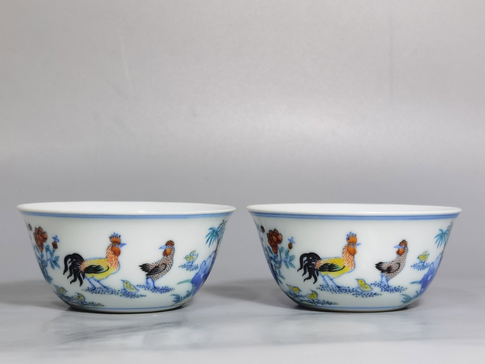 A Pair of Chinese Dou-Cai Glazed Porcelain Cups (1 of 9)