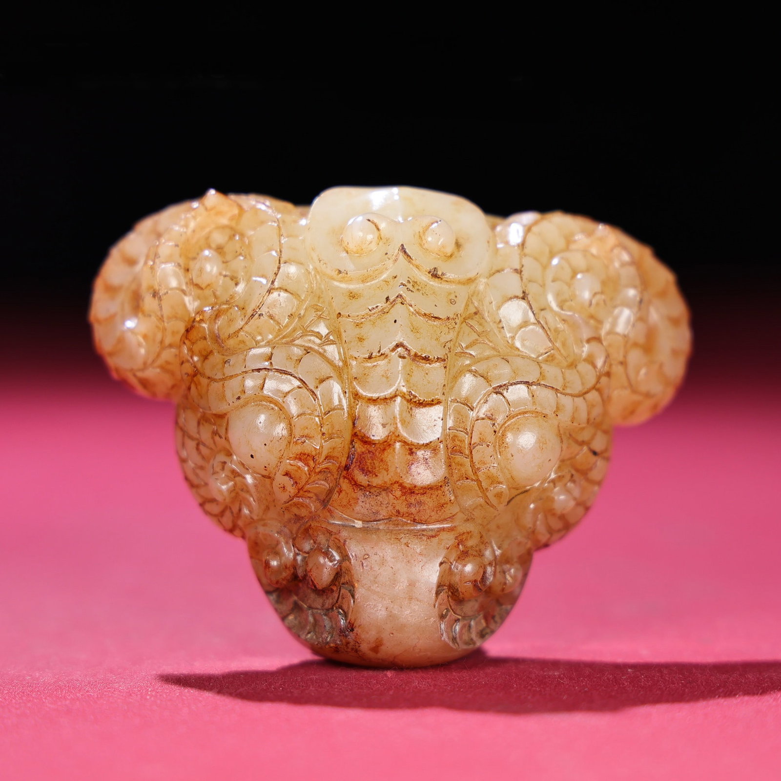 A Chinese Carved Jade Belt Buckle: Lg. 7.8cm, Wd. 6cm, Th. 3.2cm, Wt. 143g