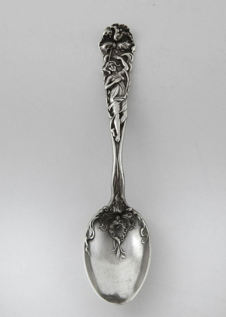 Raphael by Alvin Co. Teaspoon: 1902 Raphael by Alvin Co. teaspoon with mono 6"L 1.17toz.