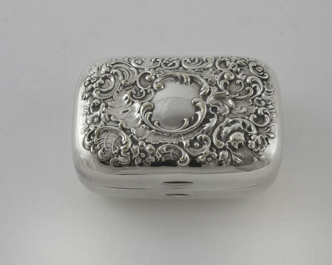 Sterling Silver Repoussed Soap Dish (1 of 5)