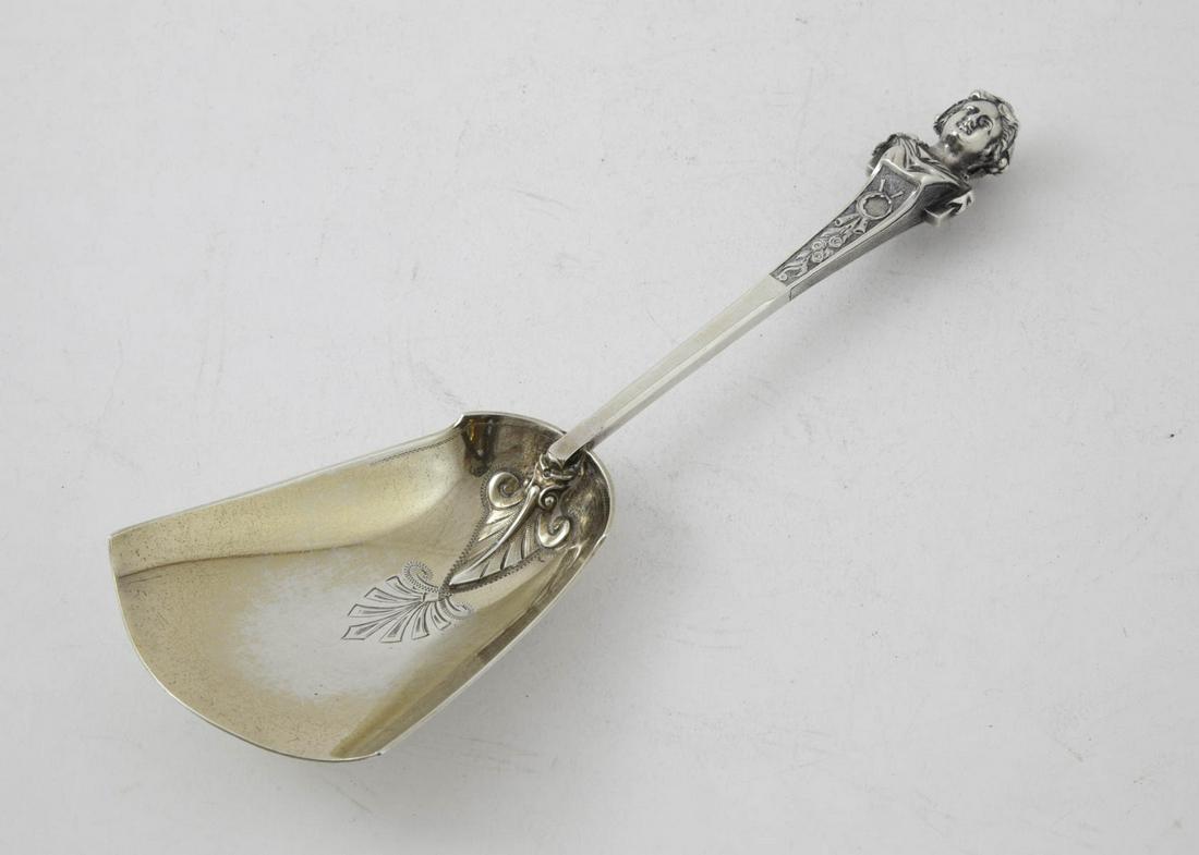 Gorham Sterling Nut or Cracker Scoop Vermeil Bowl 1860 (1 of 3)