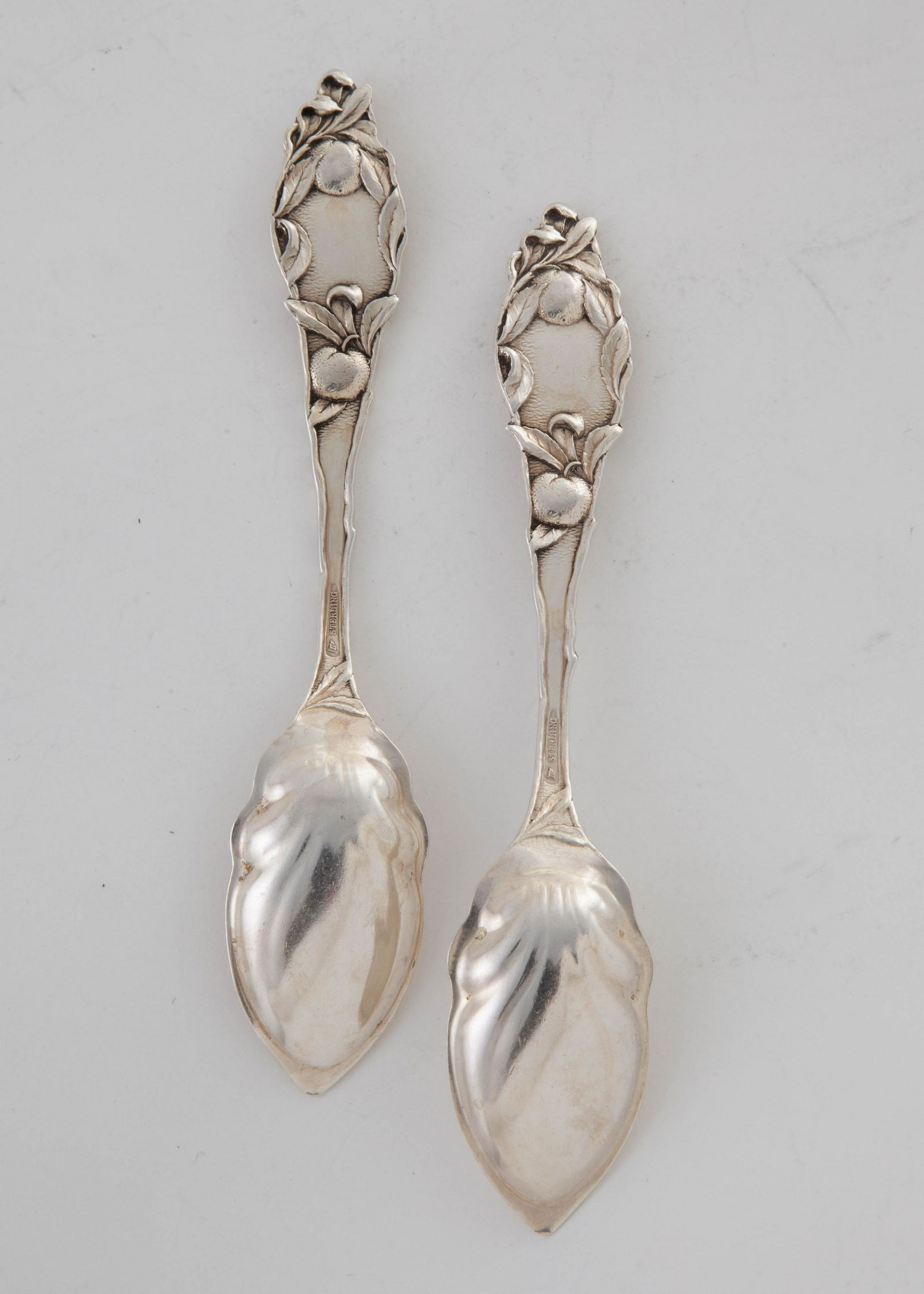 Mechanics Sterling Co. Orange Sterling Citrus Spoons (1 of 3)