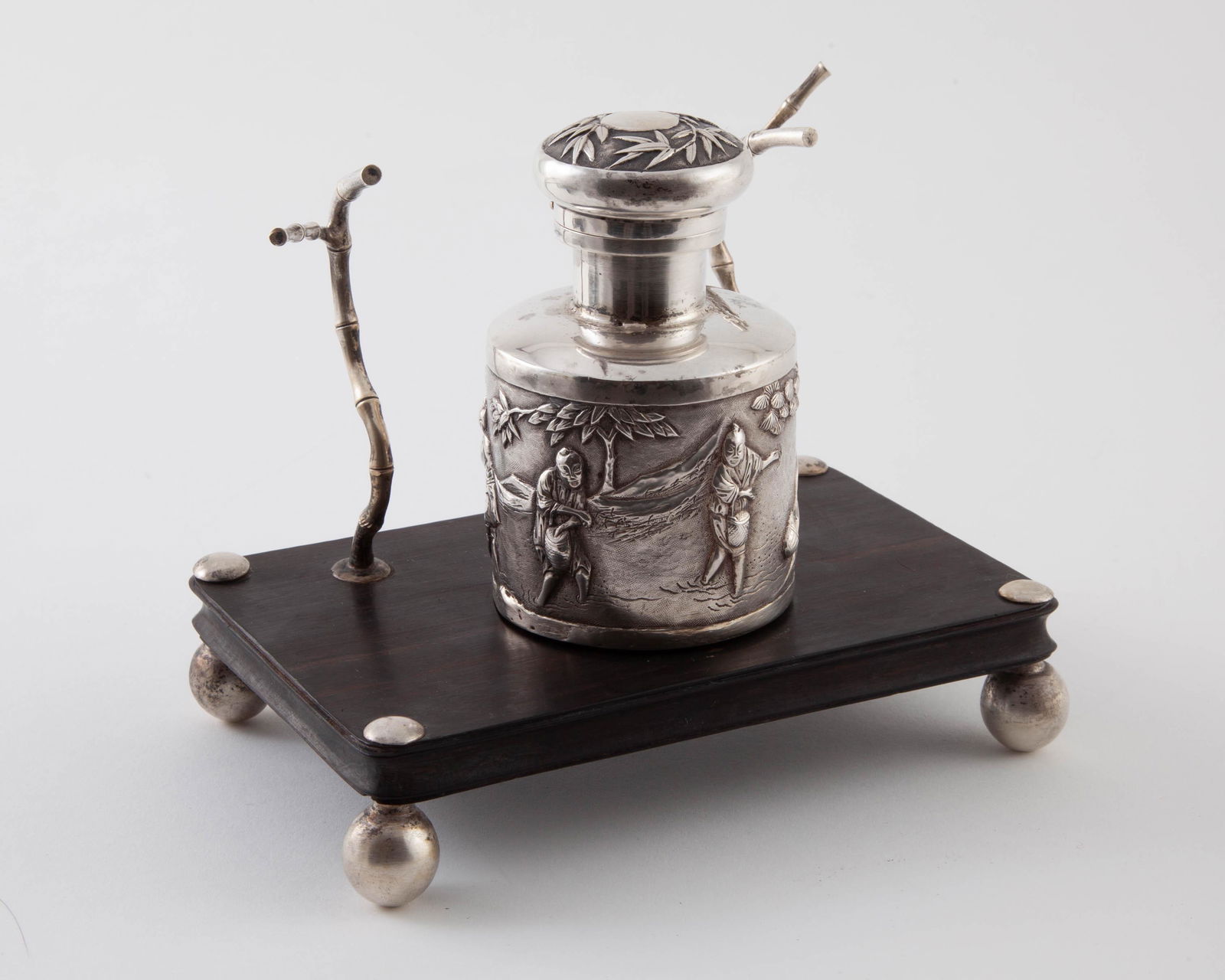 Shanghai, China Luen Wo .900 Silver Ink Pot (1 of 7)