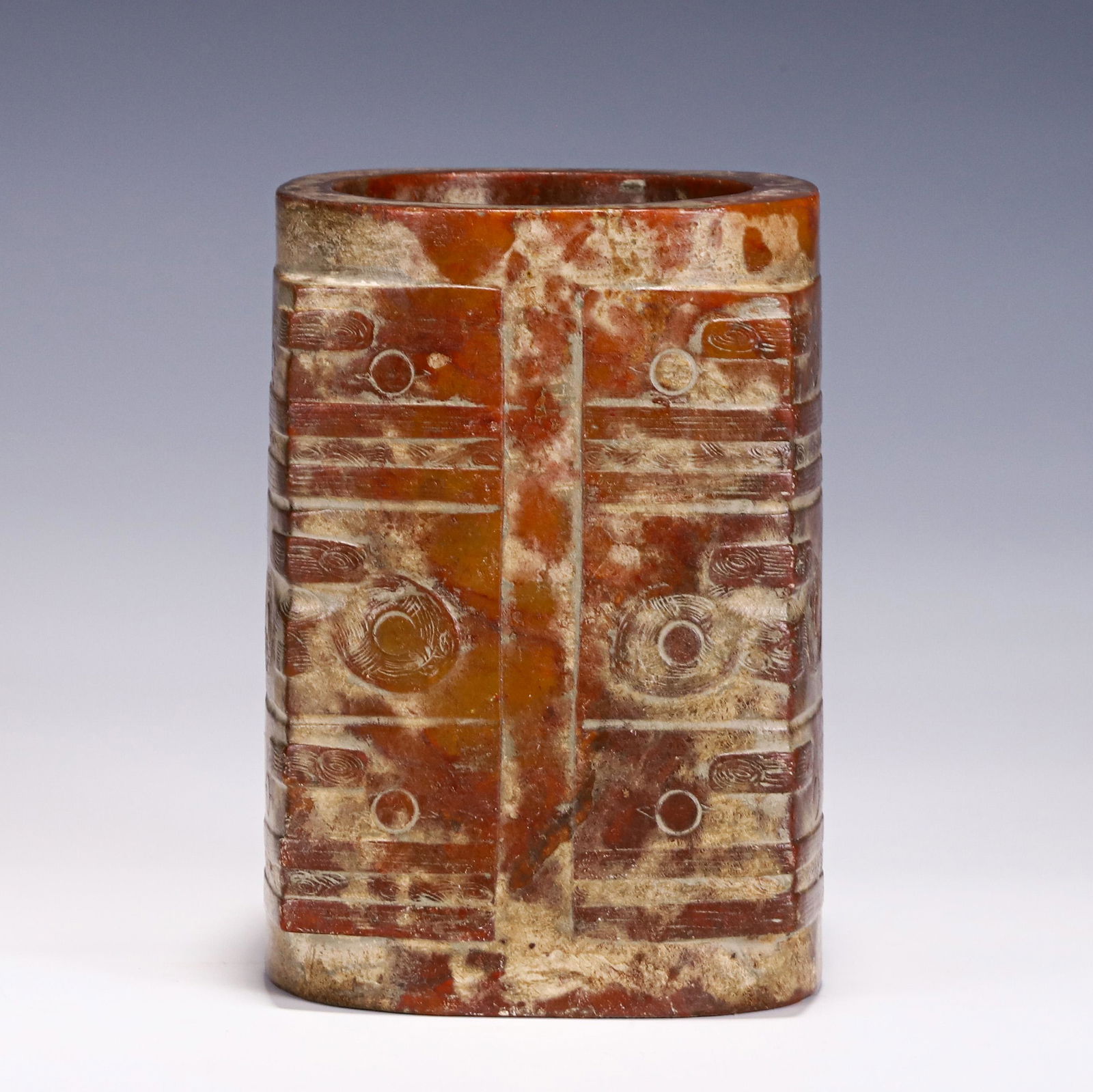 A CHINESE JADE CONG STYLE VASE (1 of 8)