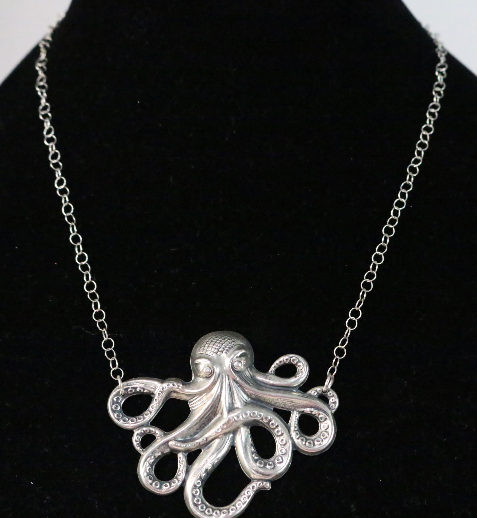 Sterling silver Octopus large pendant necklace. (1 of 5)