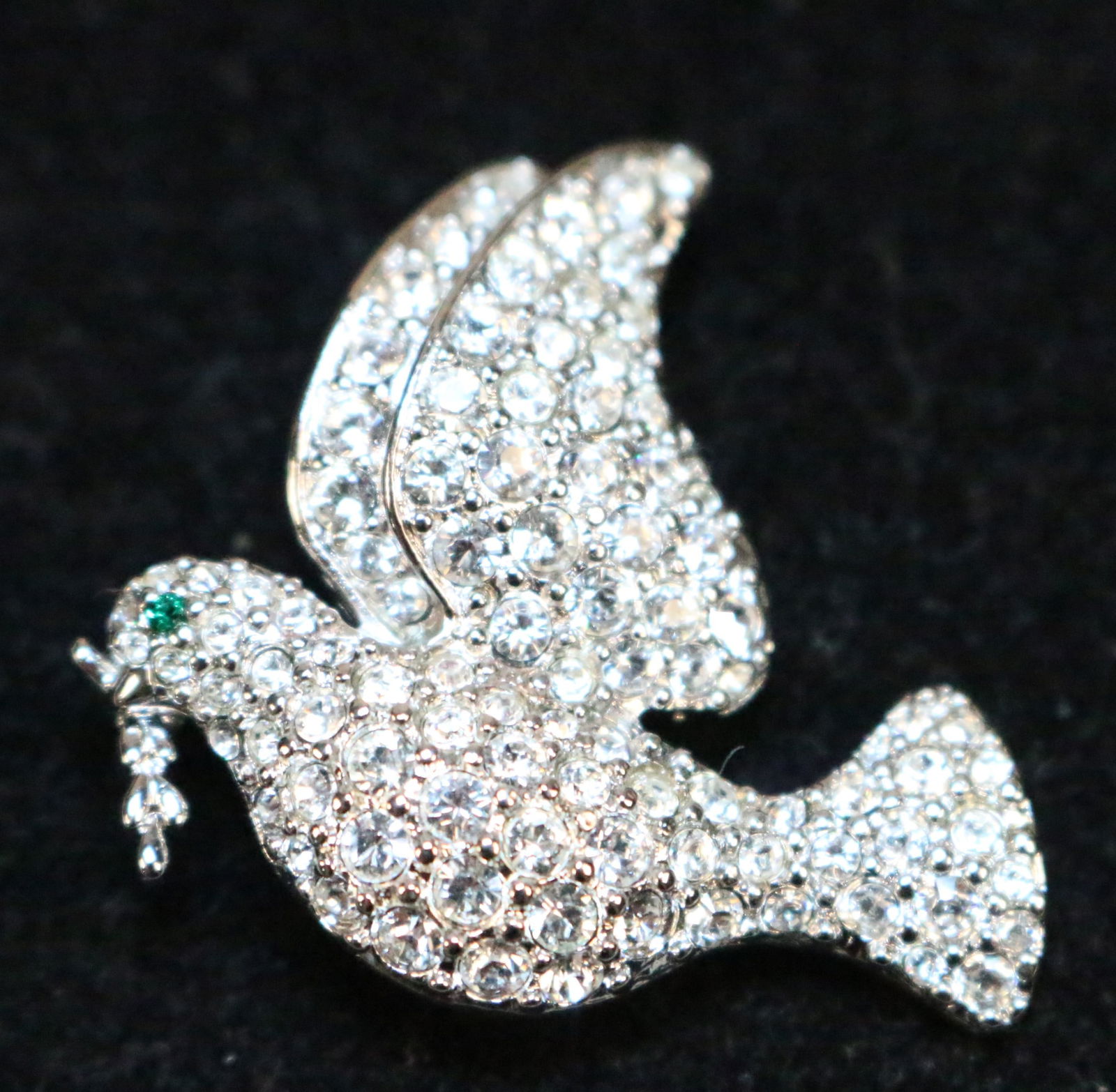 Swarovski Crystal Silver tone Peace Dove Brooch NEW old stock (1 of 4)