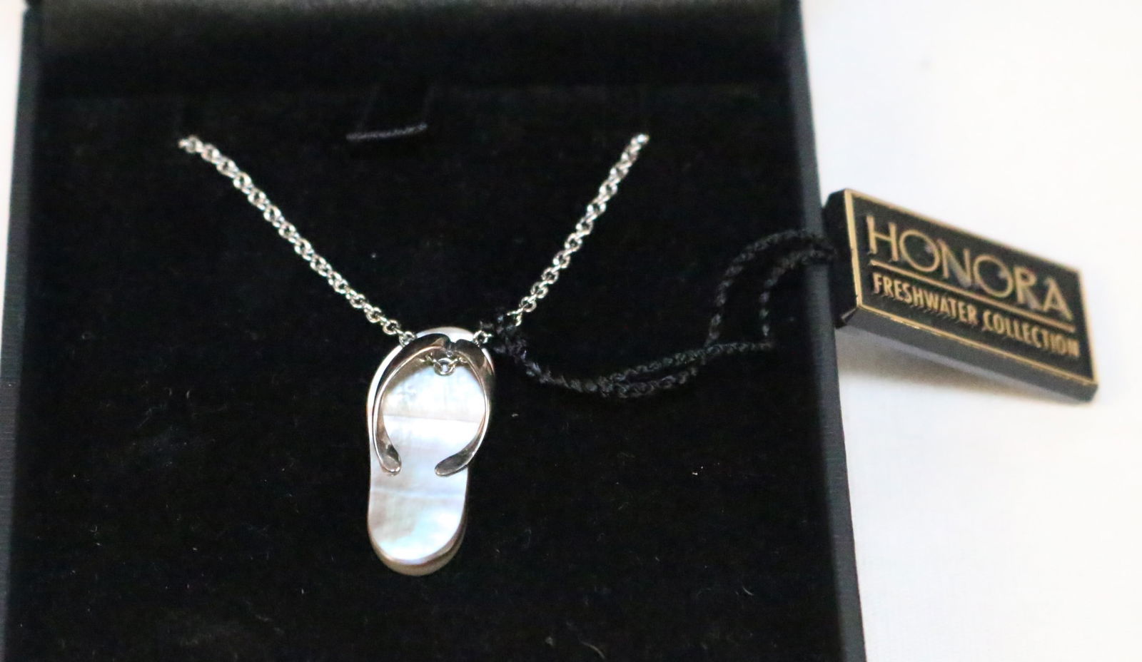 Brand New Honora Mother of Pearl Flip Flop Sterling Silver Necklace (1 of 4)