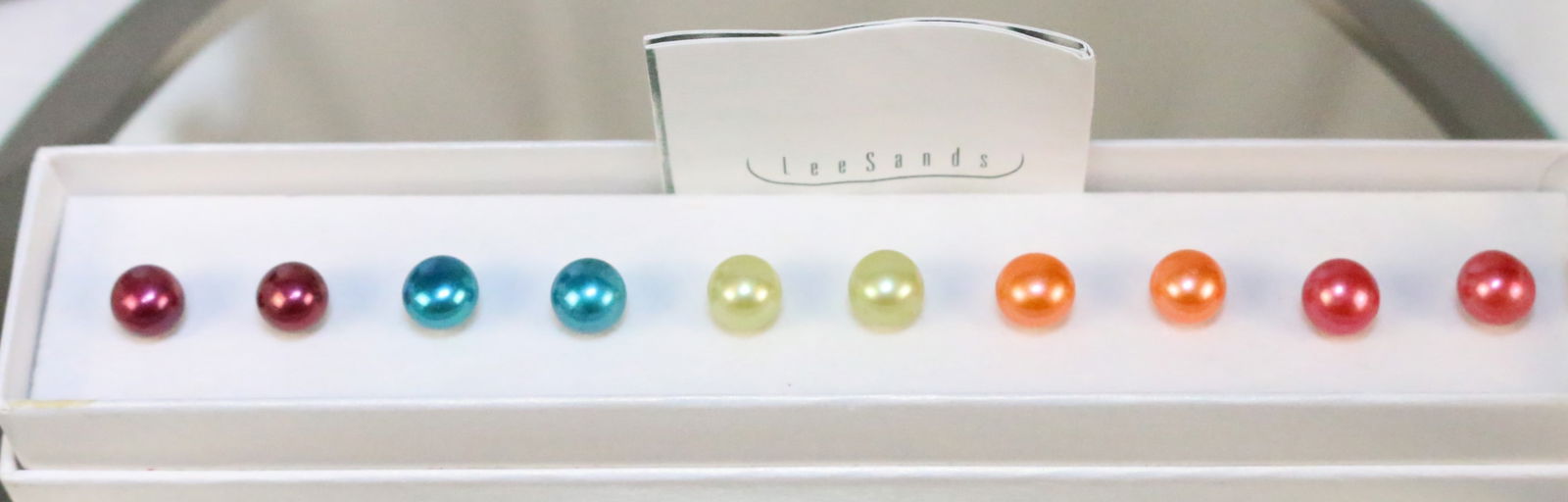 Brand New Lee Sands 5 Pair Multi color Pearls Set.: In original box with Insert. DIMENSIONS: 1/4" round