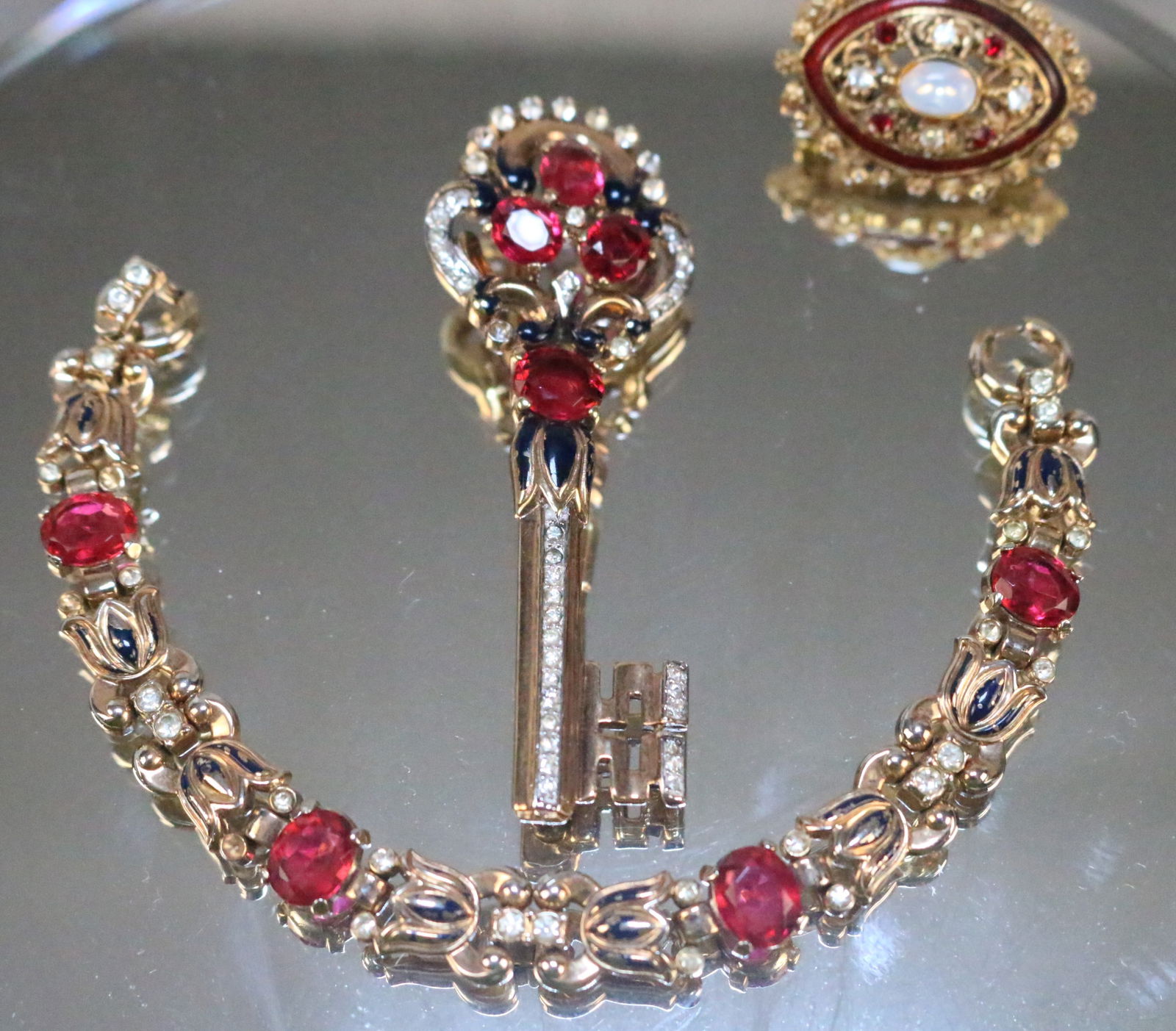 RARE Vintage Crown Trifari Coronation Key Brooch & Bracelet Alfred Phillipe set plus Florenza Brooch (1 of 11)