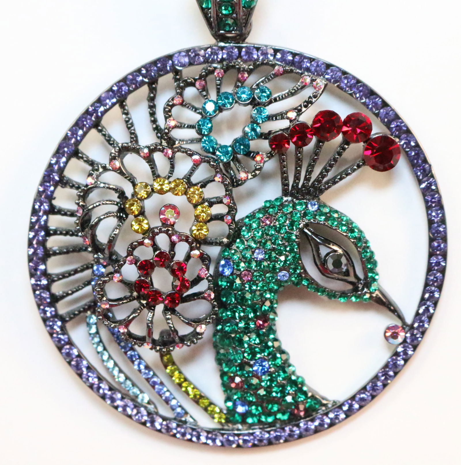 New Butler &  Wilson Crystal Statement Peacock Pendant Necklace In The Box (1 of 8)