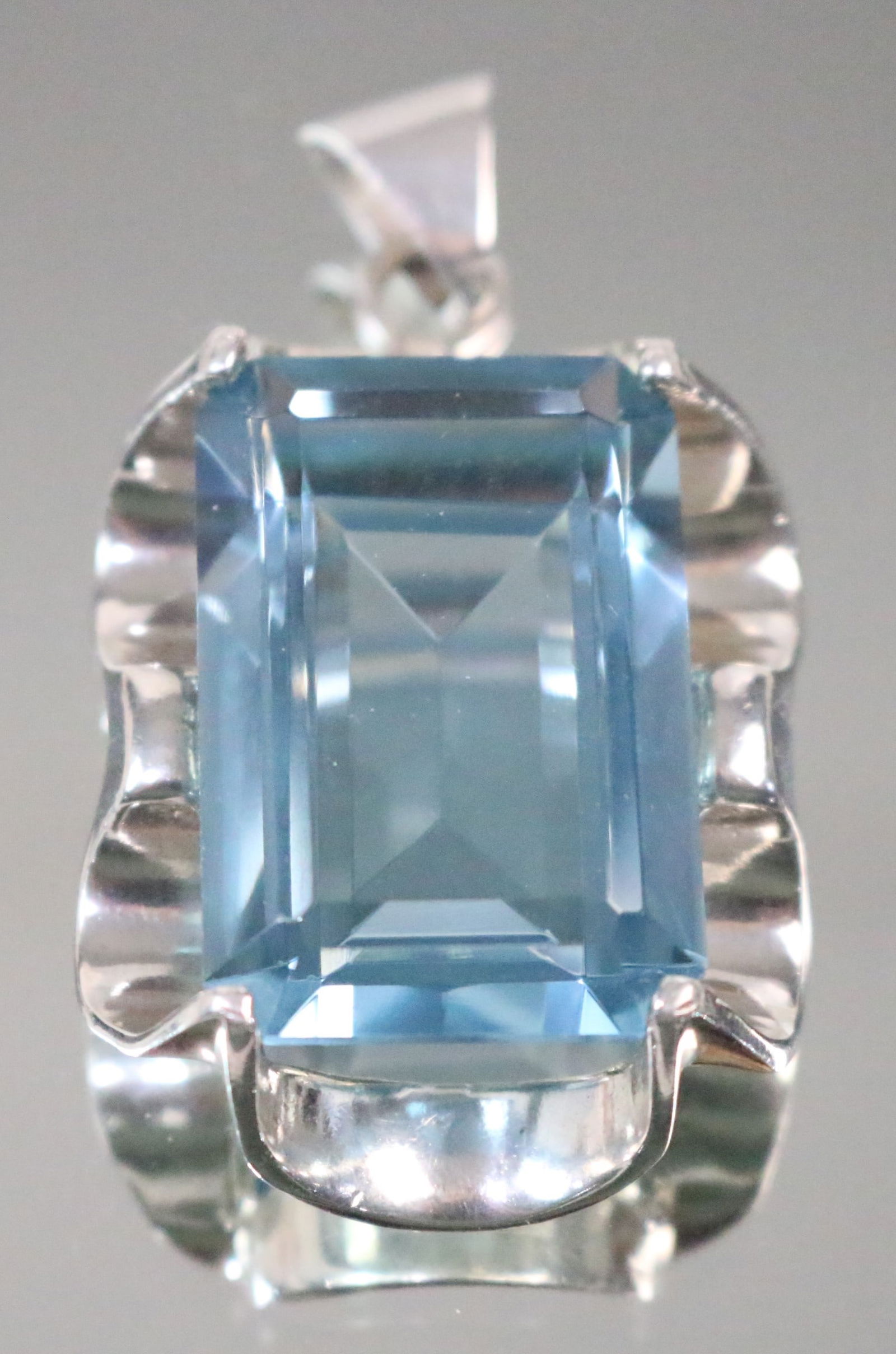 Sterling Silver Mexico Wavy Pendant with HUGE 26+ Carat Size Clear Blue Faceted Glass Stone (1 of 4)