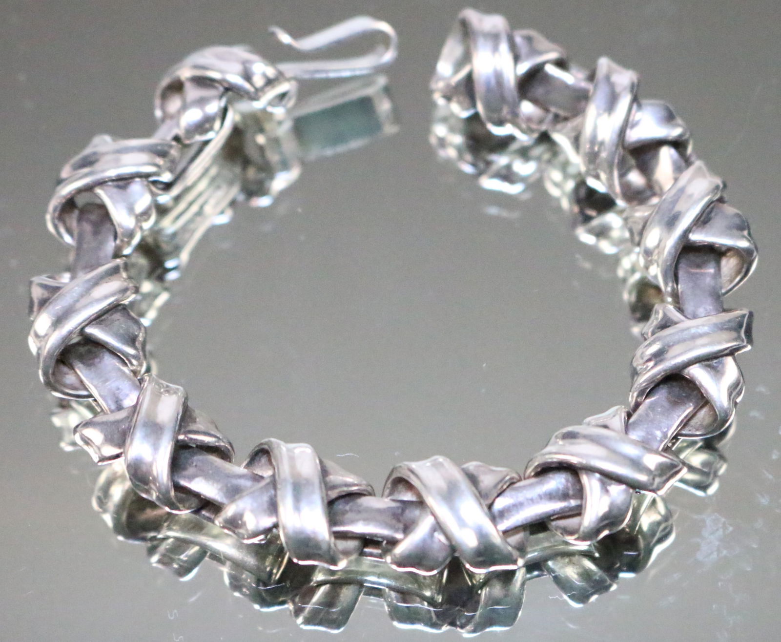 Dru Anne Dunigan Designer Solid Hefty Sterling Silver X bracelet ULTRA RARE Modernist (1 of 7)