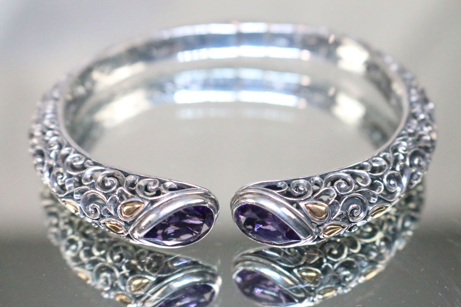 Robert Manse 18kt Sterling Silver Scroll Amethyst Cuff Bracelet (1 of 10)