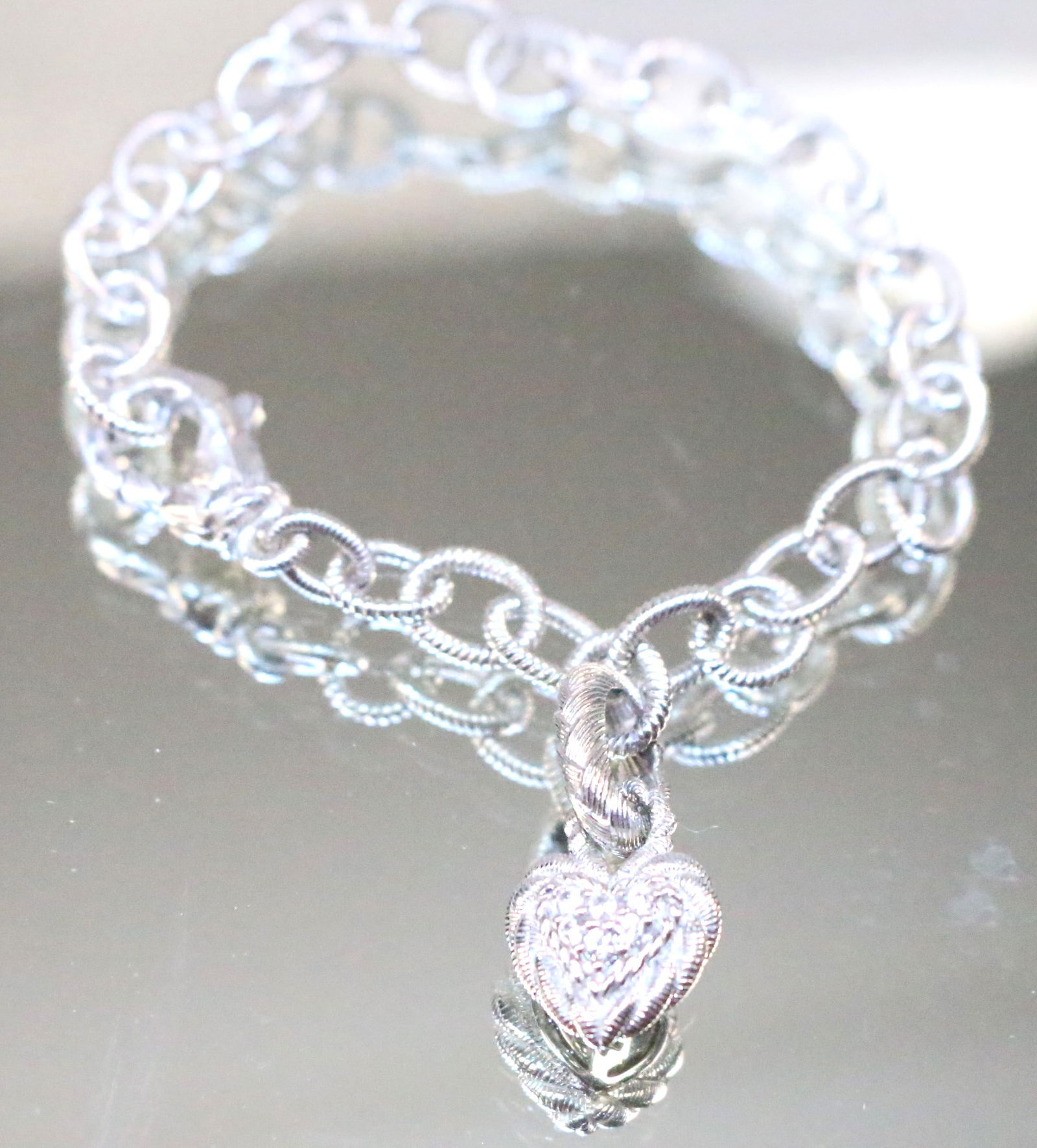 Judith Ripka Sterling Silver Heart Chain Link Bracelet (1 of 5)