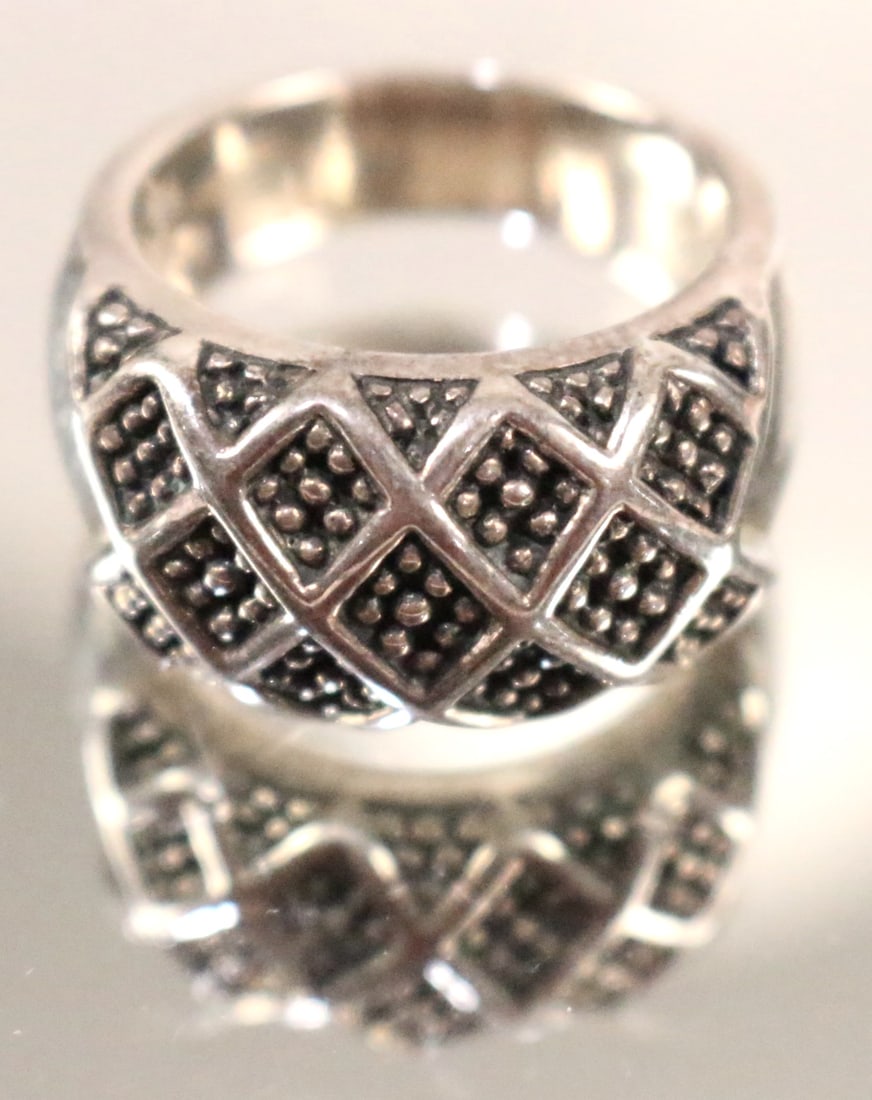 Michael Dawkins Sterling Silver Caviar Diamond Design Ring (1 of 5)