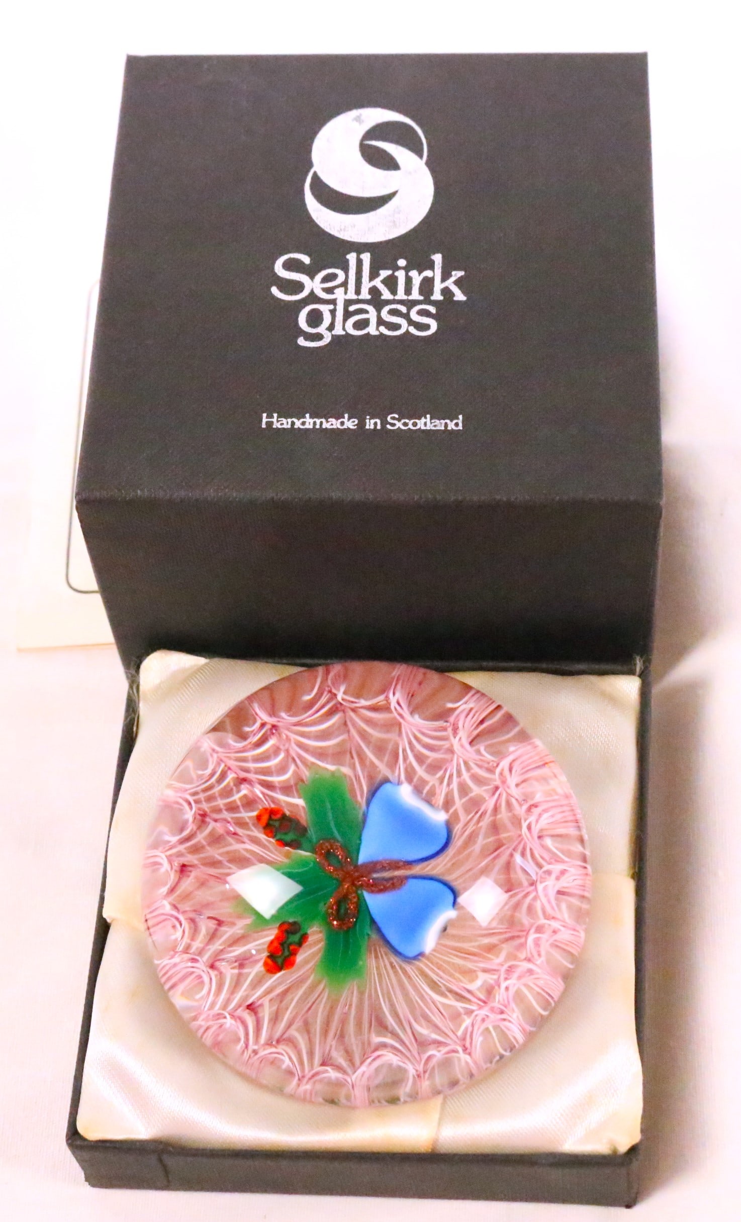Vintage 1985 Selkirk Scotland Christmas Bells Signed Limited Edition Art Glass Paperweight in Box (1 of 5)