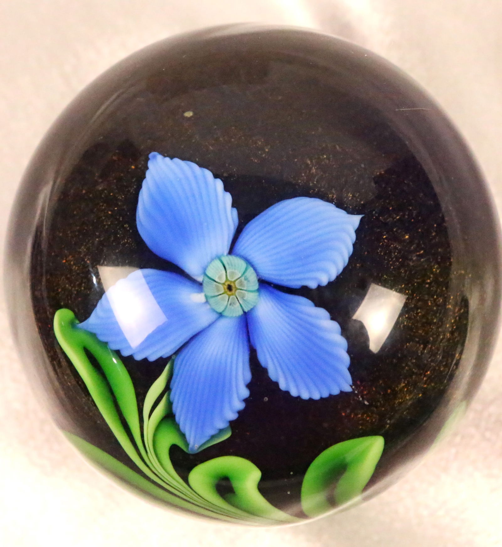 Vintage 1978 Orient & flume Large Blue Floral Cane paperweight (1 of 8)