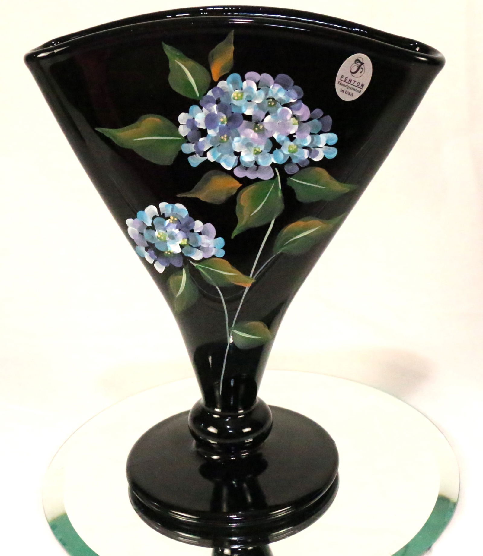 Fenton Hand painted Hydrangea Flower Black Art Glass Fan Vase Signed (1 of 7)