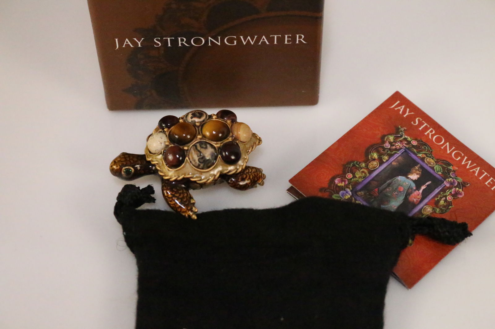 NEW Jay Strongwater Turtle Charm Ring Enamel Trinket Box Natural stones . (1 of 6)
