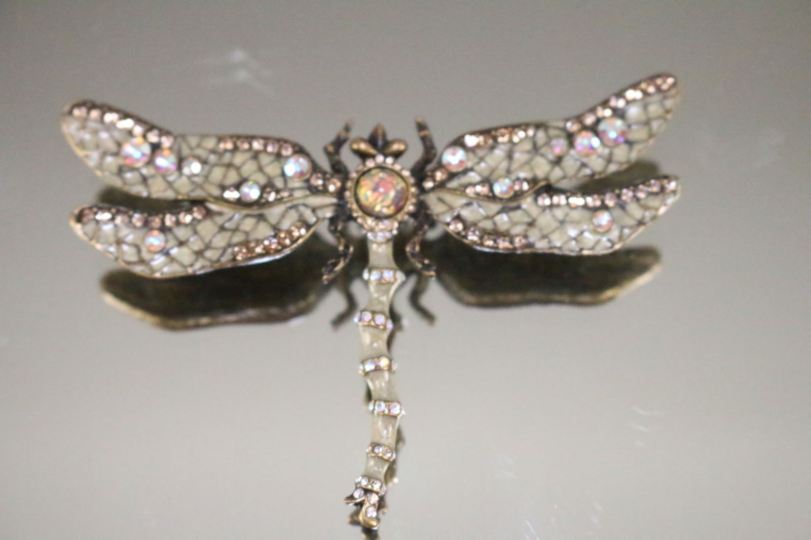 Vintage Joan Rivers Classics Collection XV Dragonfly Brooch (1 of 6)