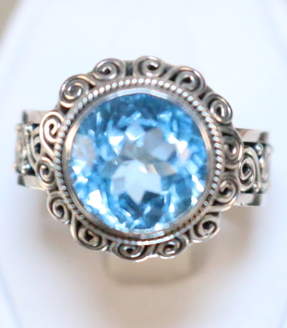 Suarti Bali BA Blue Topaz Sterling Silver Ring Size 9.25. (1 of 5)