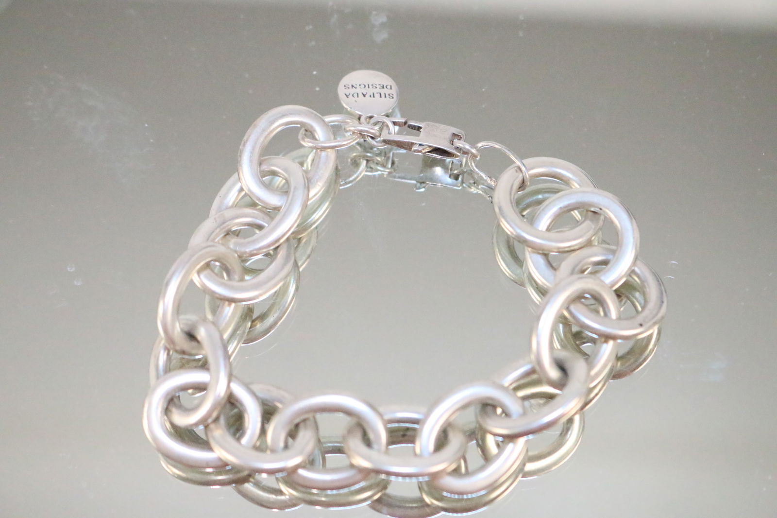 Silpada Sterling Silver Large Link Modernist design Bracelet (1 of 5)