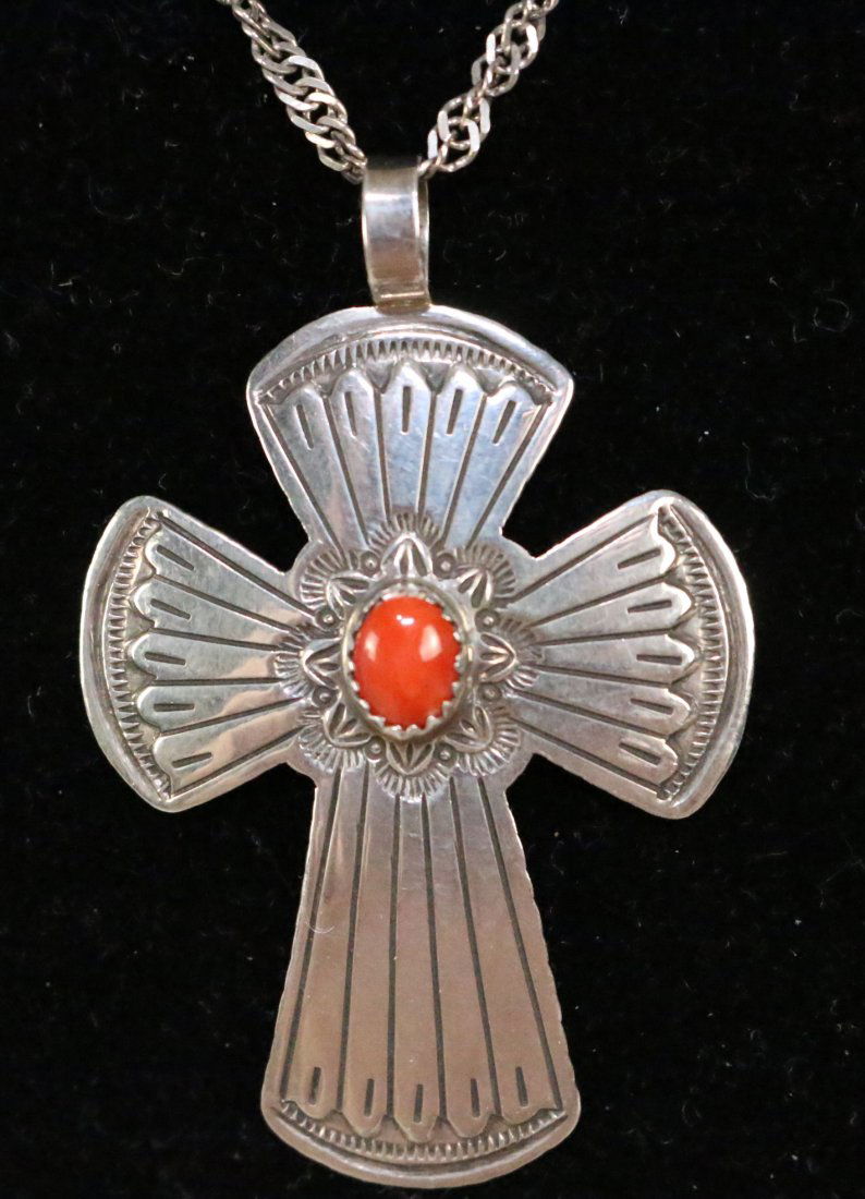 Navajo Arnold Blackgoat Sterling Silver Cross Pendant Necklace (1 of 6)