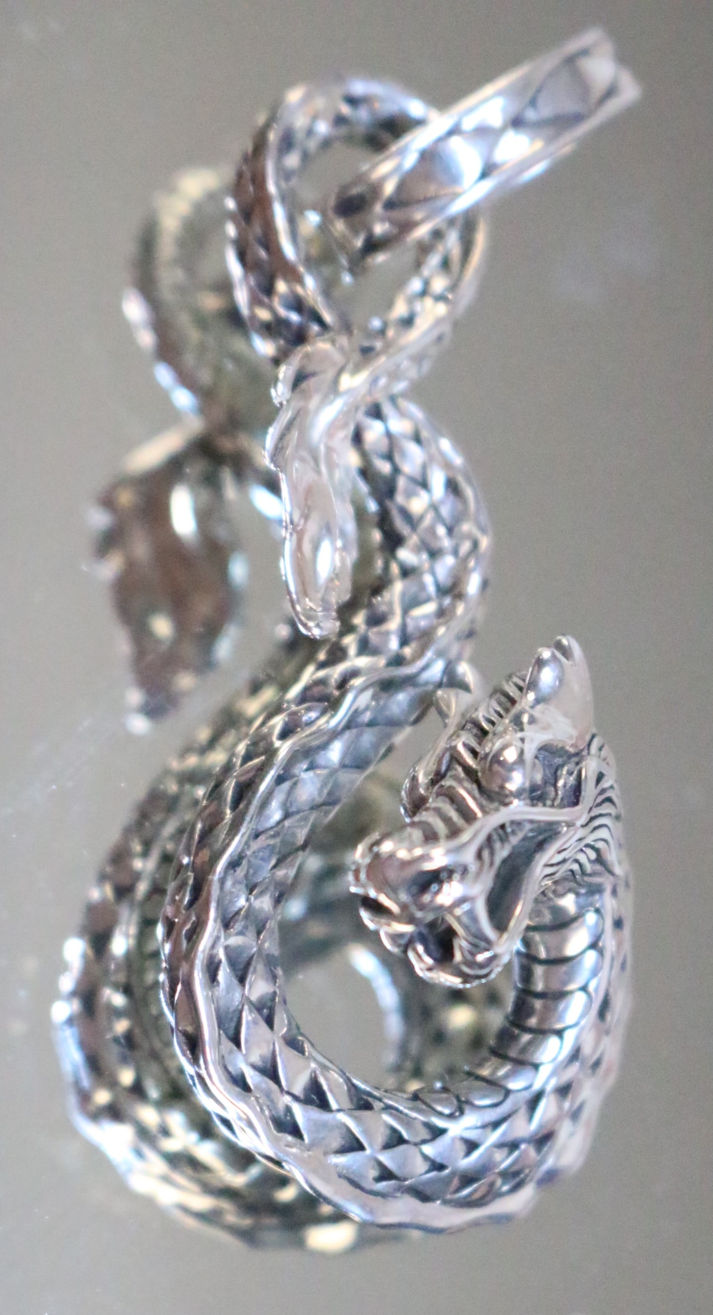 Authentic John Hardy RARE Sterling Silver Huge Naga Dragon Pendant: SIGNED: JH 925. DETAILS: Spectacular HUGE John Hardy Dragon pendant from the detailed tail to the snarling teeth. Just amazing details! Looks new, the silver is so shiny. Excellent condition. The woul