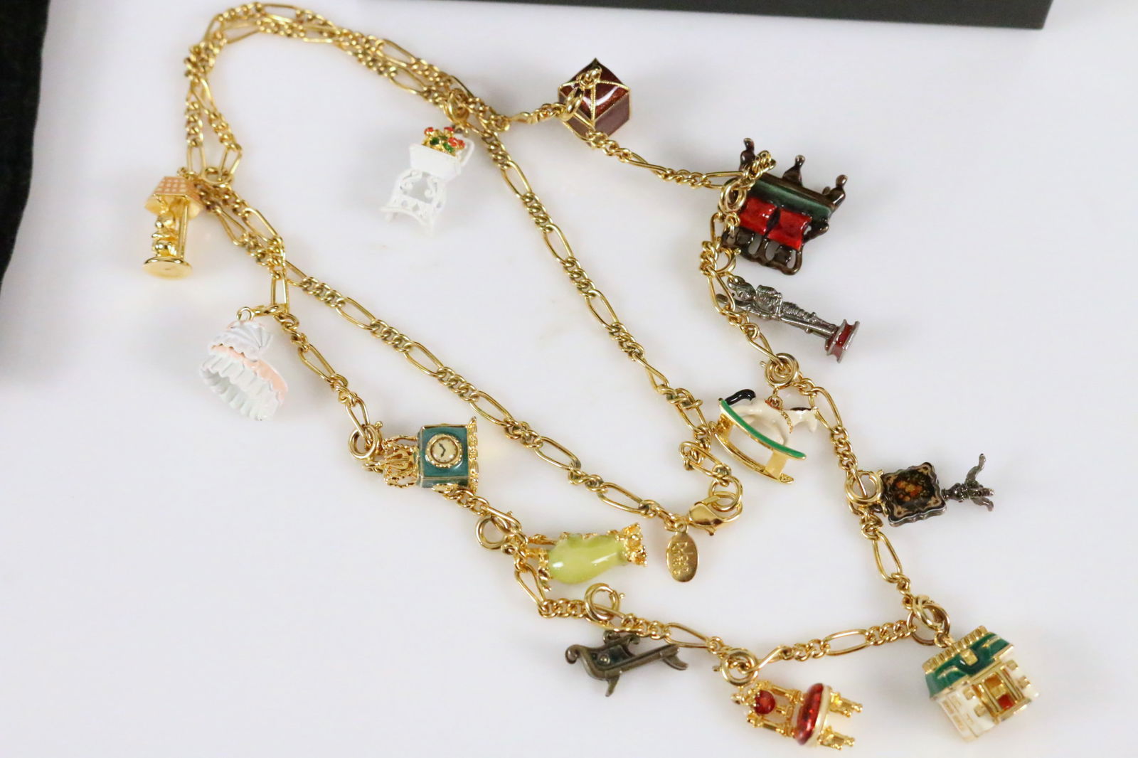 Joan rivers noah's ark necklace top