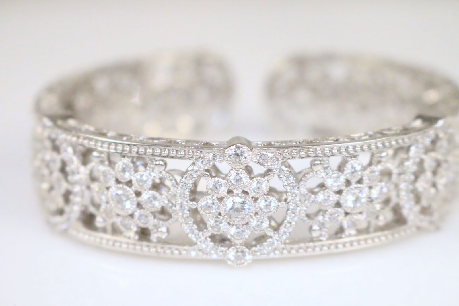 NEW Judith Ripka Sterling Silver Diamonique Flowers Rings Cuff Bracelet in the box (1 of 7)