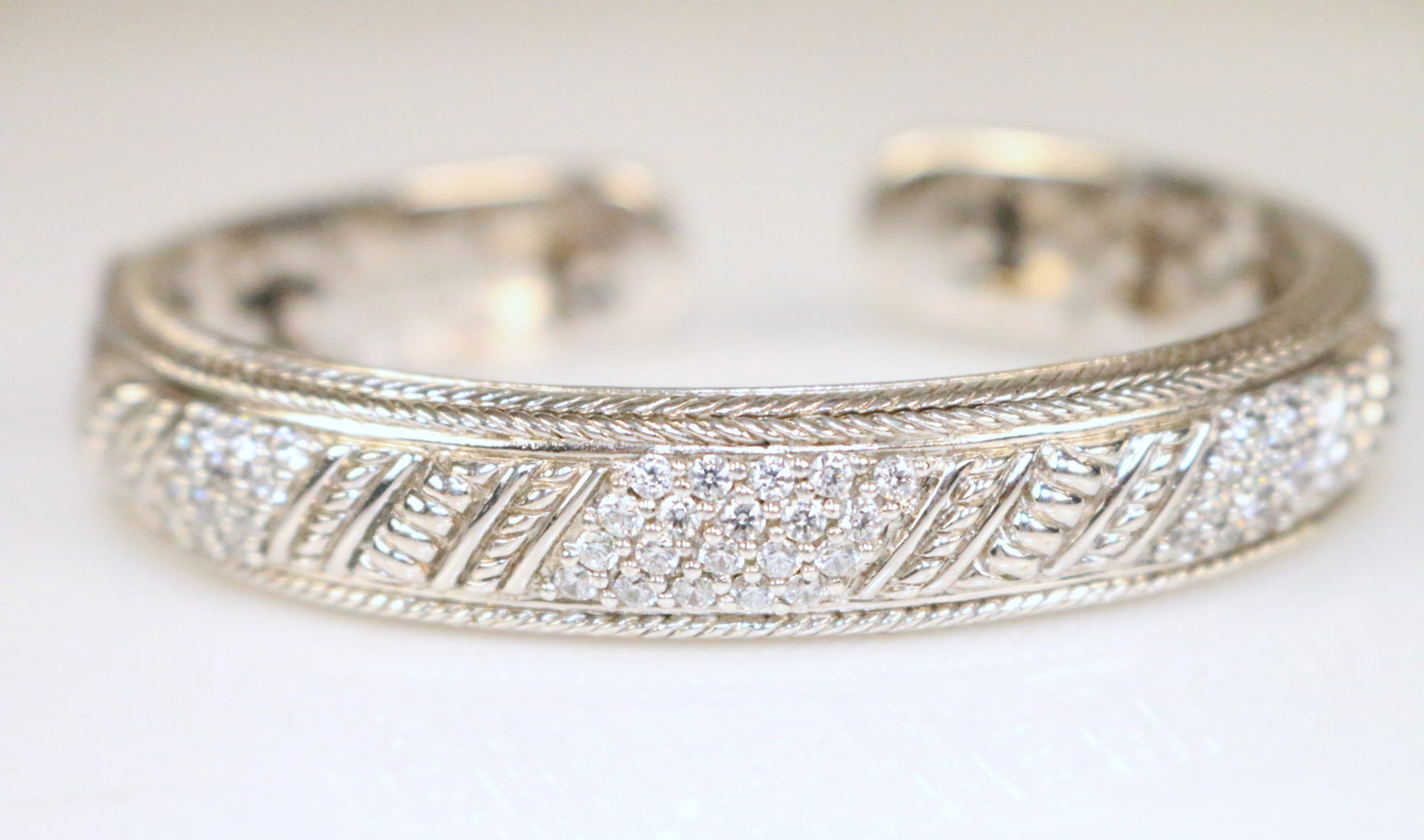 Judith Ripka Sterling Silver Diagonal rows of Diamonique cz's and rope Cuff Bracelet in the box (1 of 6)