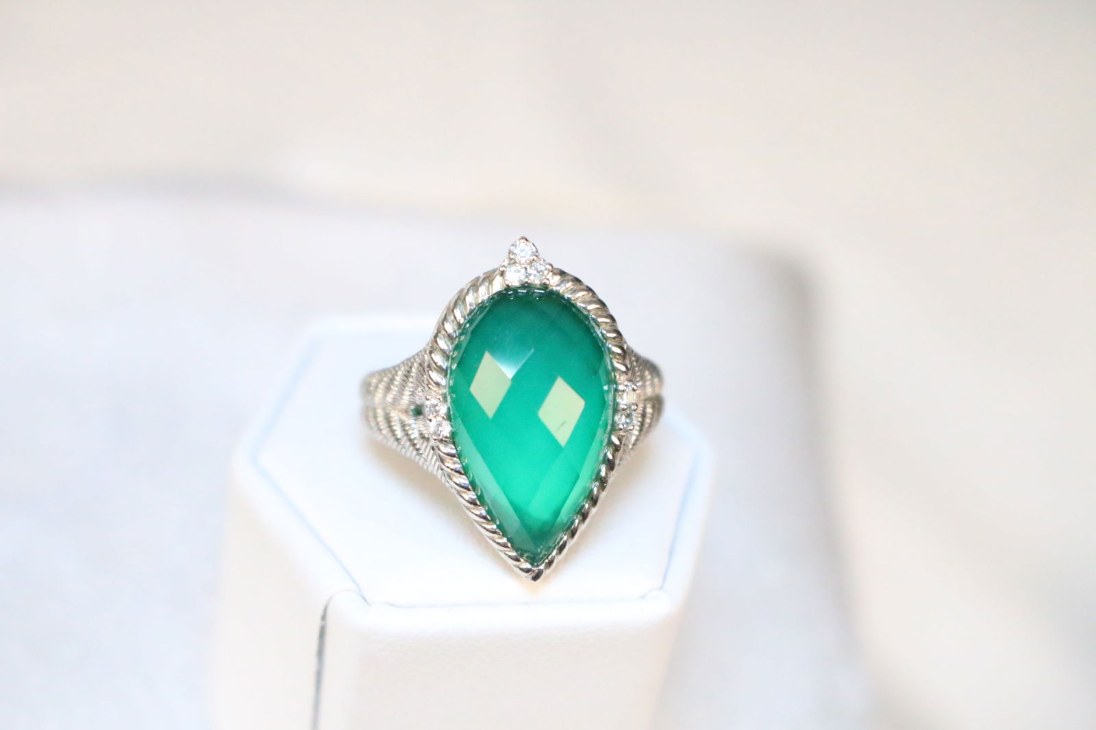 Judith Ripka Sterling Silver Diamonique Huge Pear Green Goddess Doublet Cocktail Ring Size 8.25 (1 of 7)