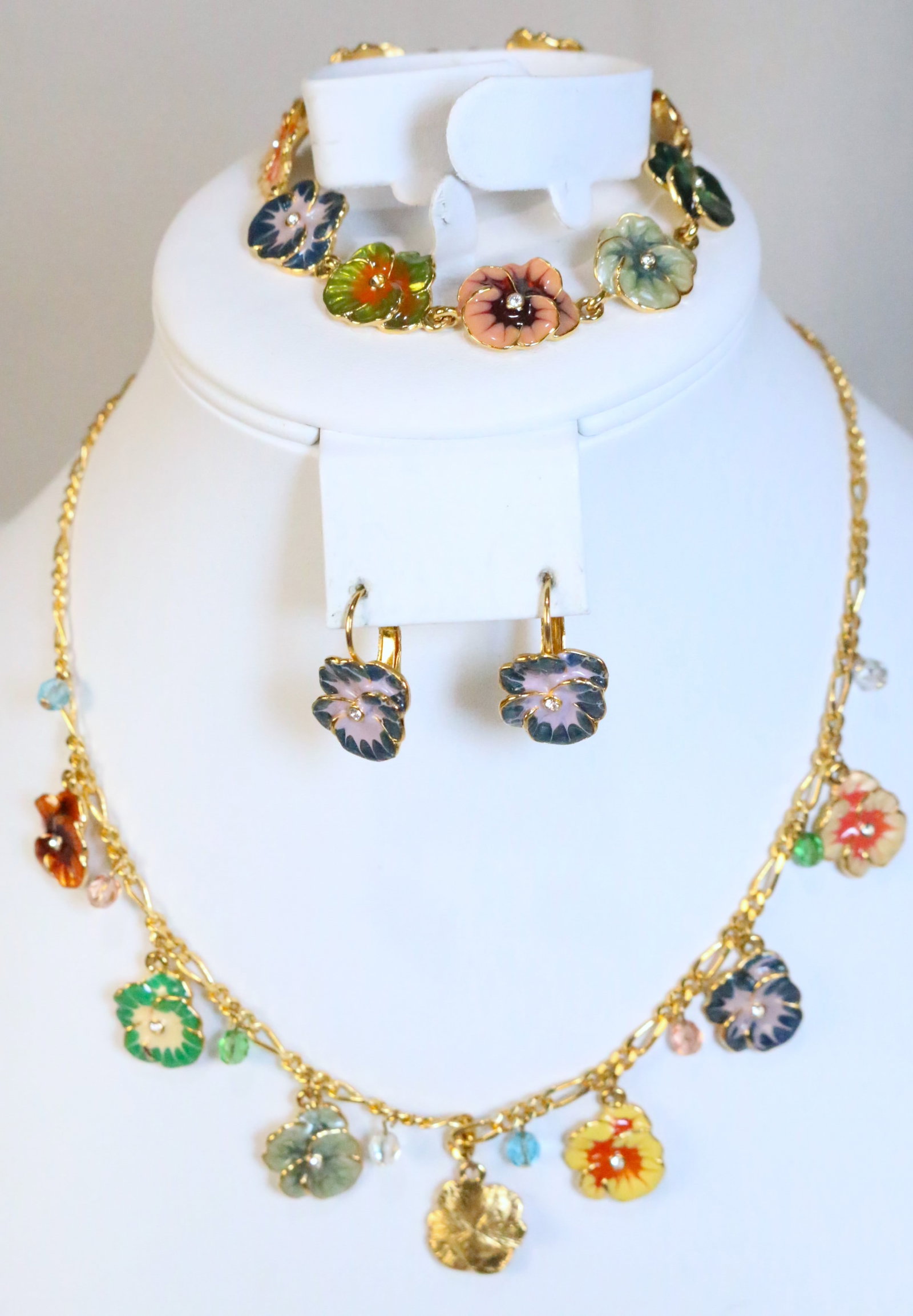 RARE Joan Rivers 4 Piece Gold tone Pansies Pansy Necklace, Bracelet & Earrings Set (1 of 7)