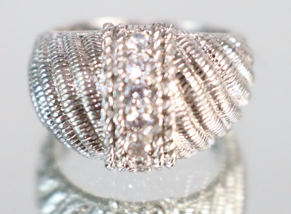 Judith Ripka Sterling Silver Dome CZ Ring Size 9. (1 of 5)