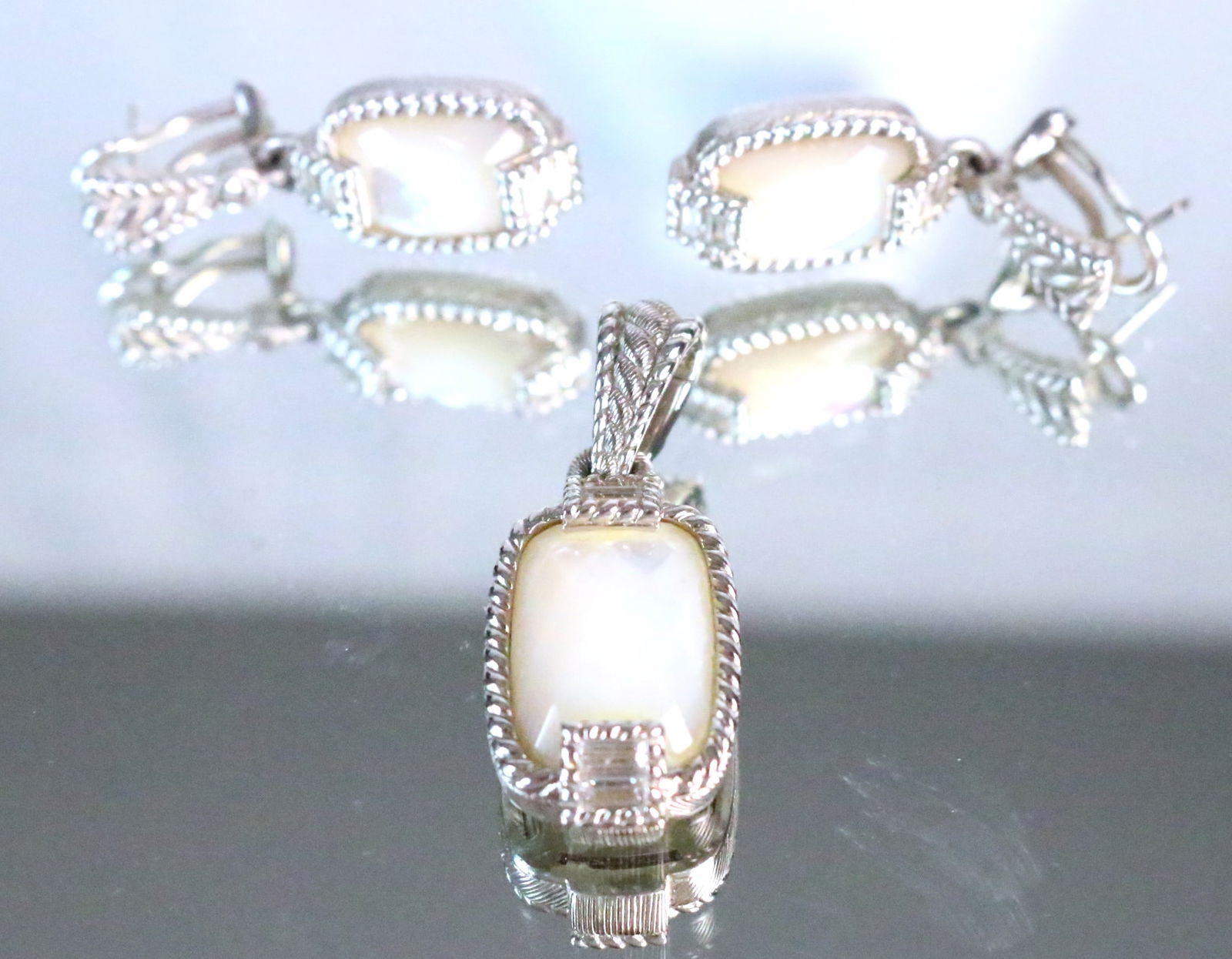 RARE Judith Ripka Sterling Silver Pendant enhancer Mother of Pearl Doublet Earrings 3 pc Set (1 of 4)