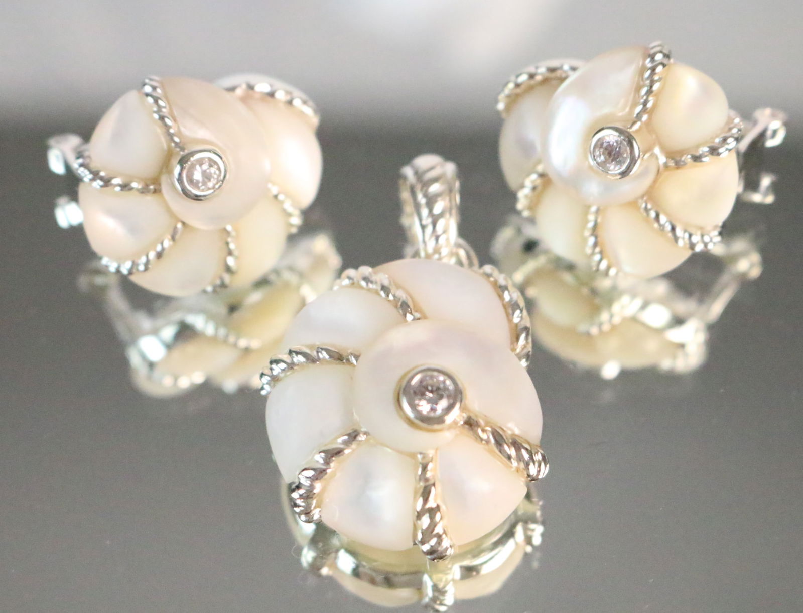 RARE Judith Ripka Sterling Silver MOP Seashell  Pendant enhancer Earrings 3 pc Set (1 of 3)